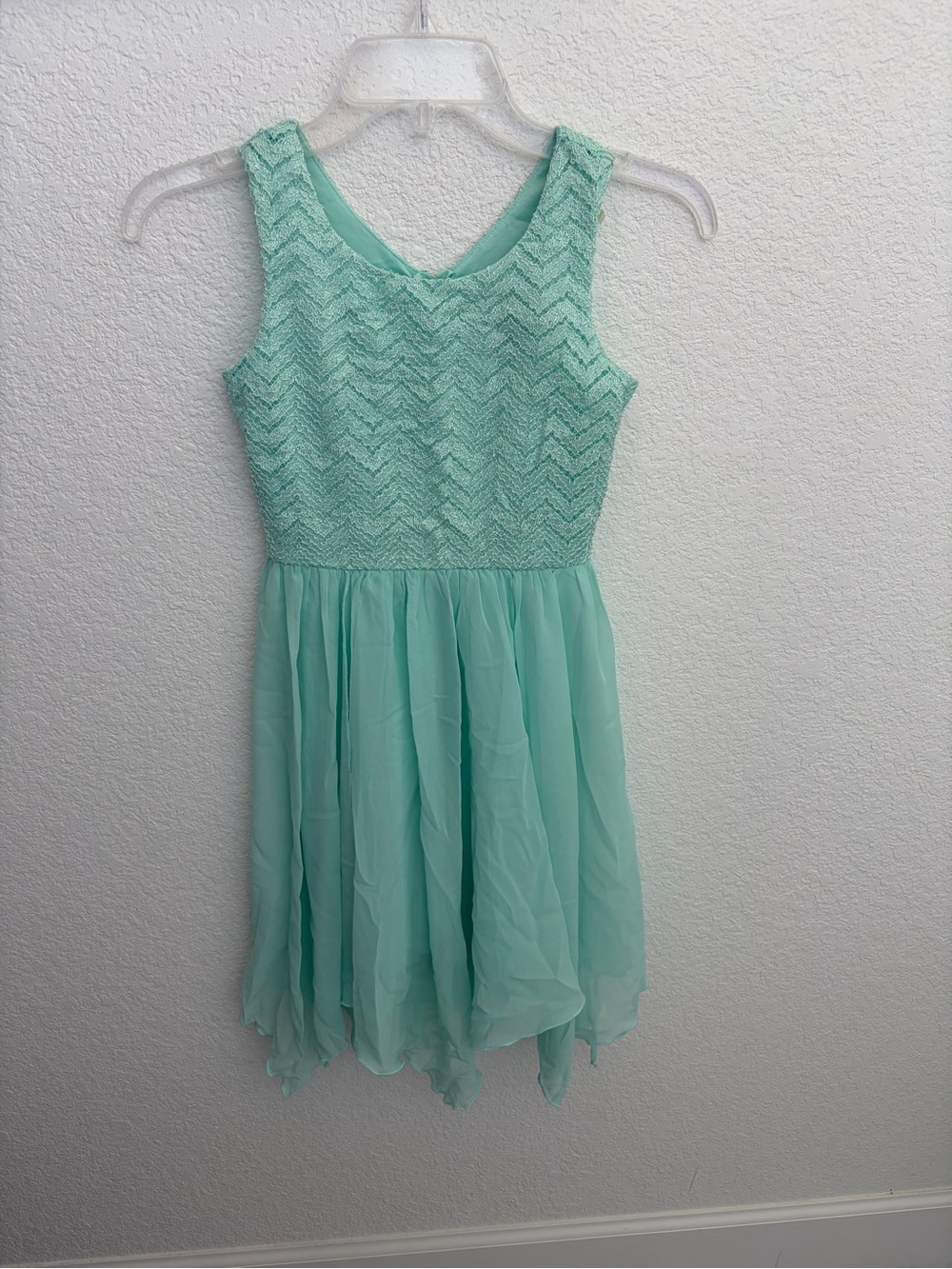 Speechless Mint Green Sleeveless Chiffon Lace Dress